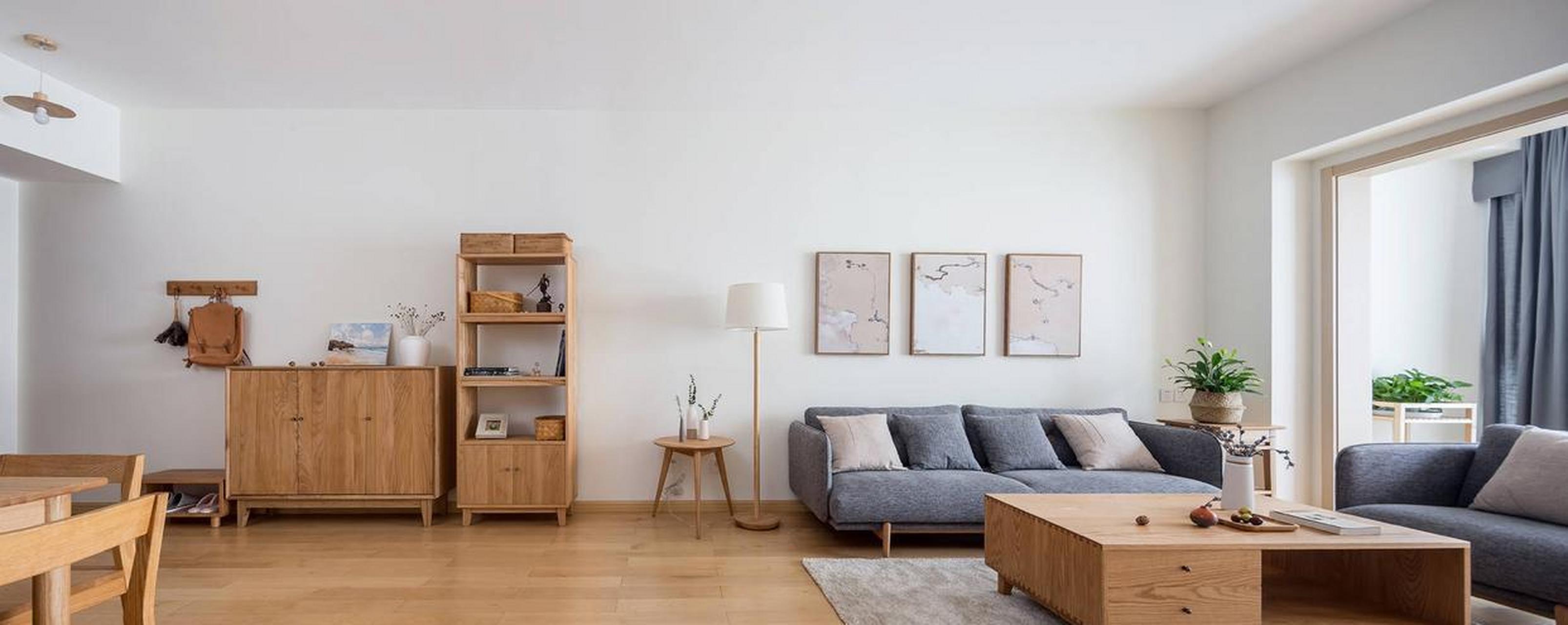 北欧混搭轻日式…100平三居室.  你喜欢这样的装修吗?喜欢点个赞吧.