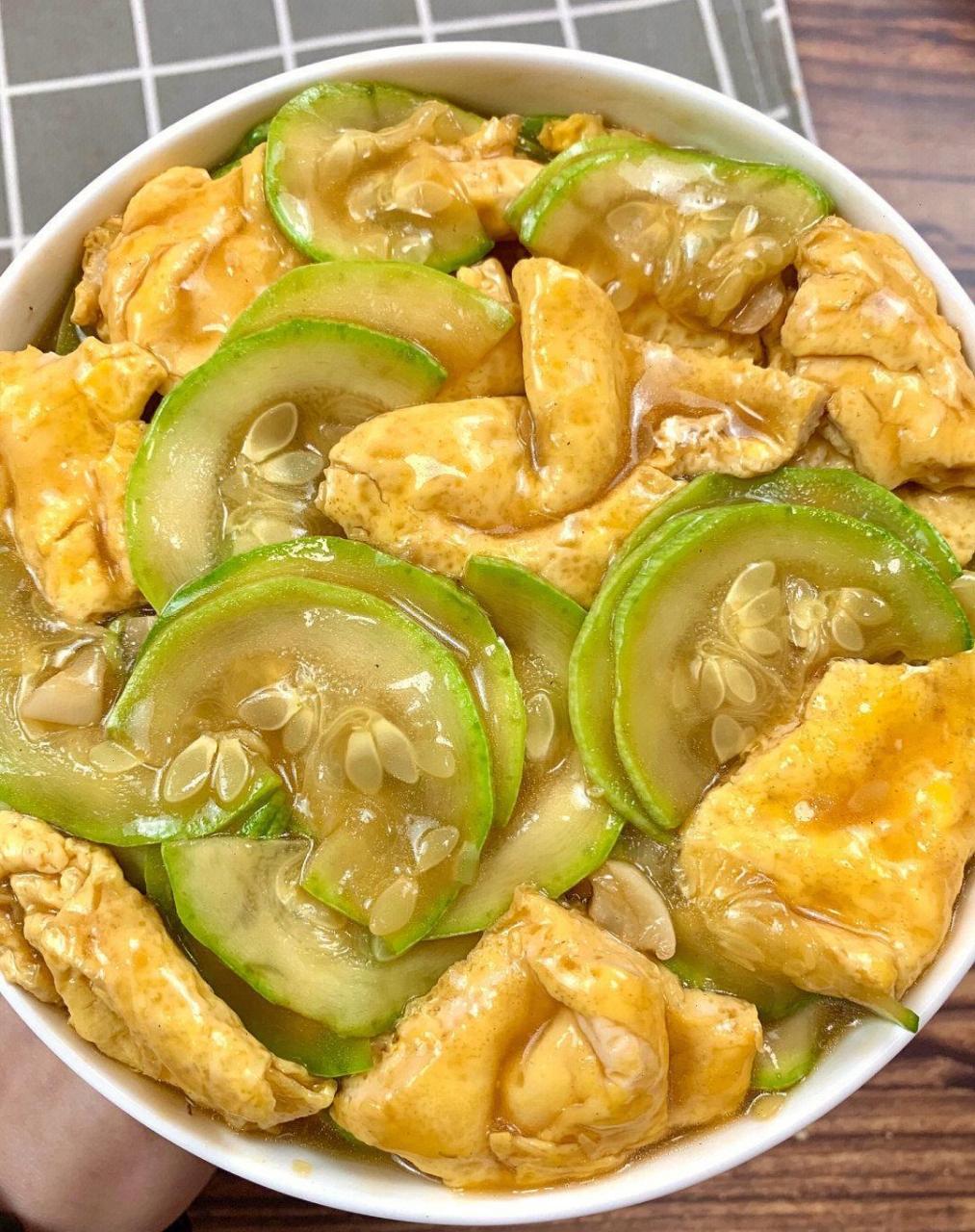 低卡低脂高蛋白!好吃饱腹又掉秤～ 西葫芦清甜爽口!鸡蛋蓬松蛋香!