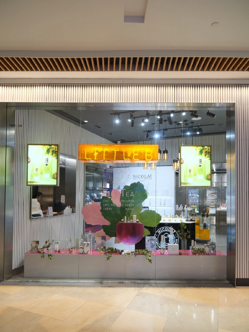 nicolai香水快闪,现场布置太美啦,还有各种试香体验～ 地址|静安嘉里