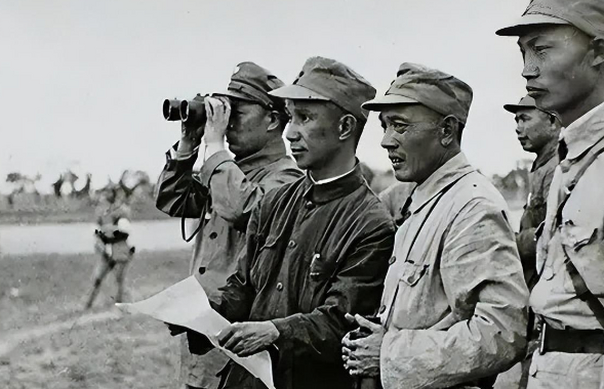 1943年,新四軍一團長率643名戰士投奔汪偽軍,粟裕大讚:辛苦了.