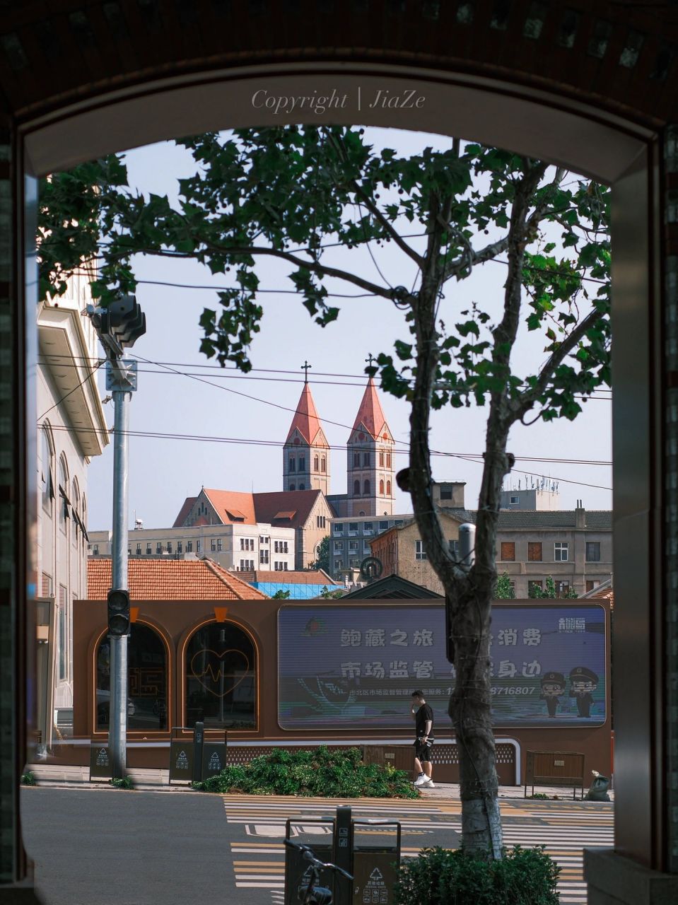 中国 最美地铁站《青岛中山路》没有之一 爱一座城市得方式有很多