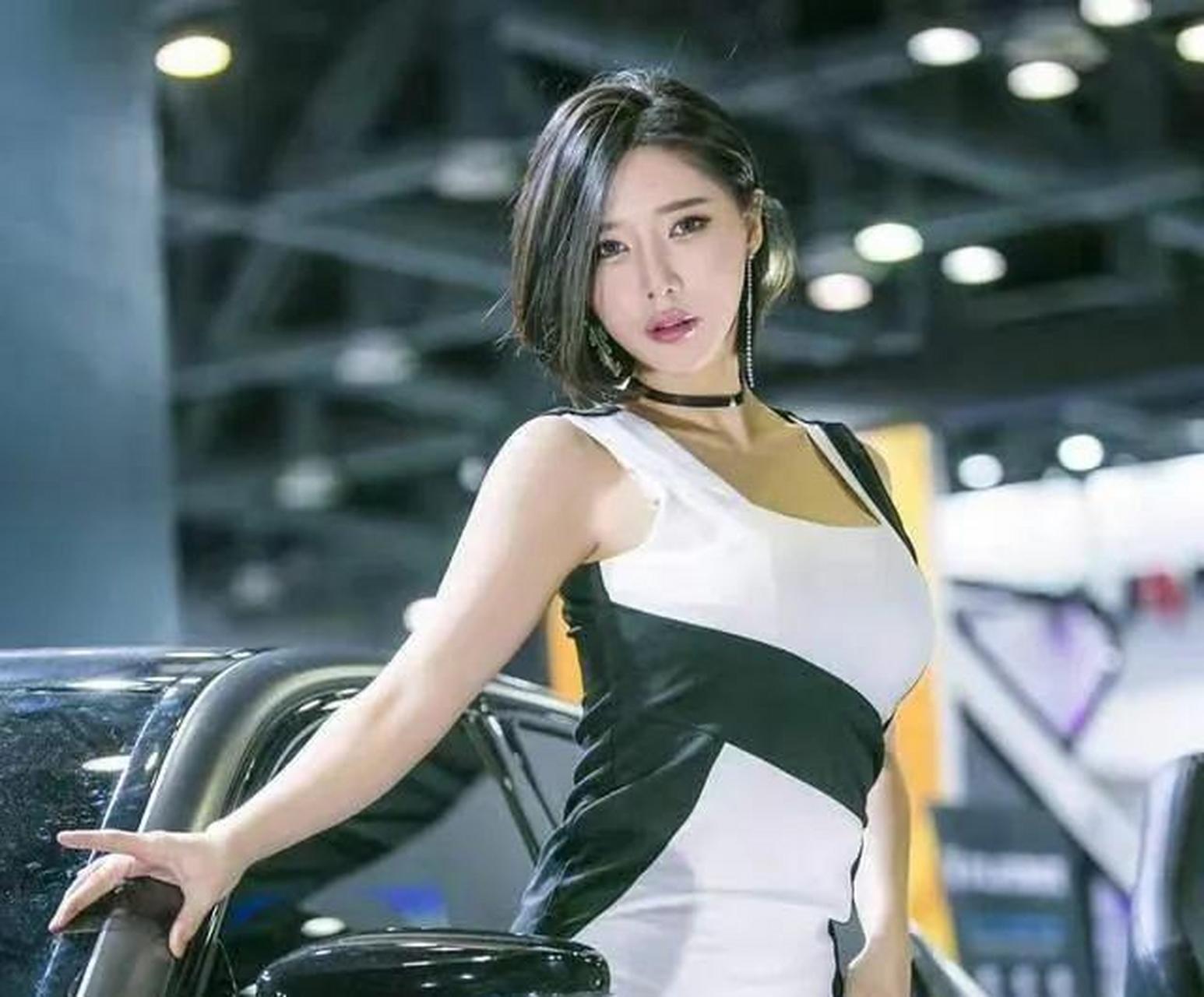 韩国顶级车模宋珠儿