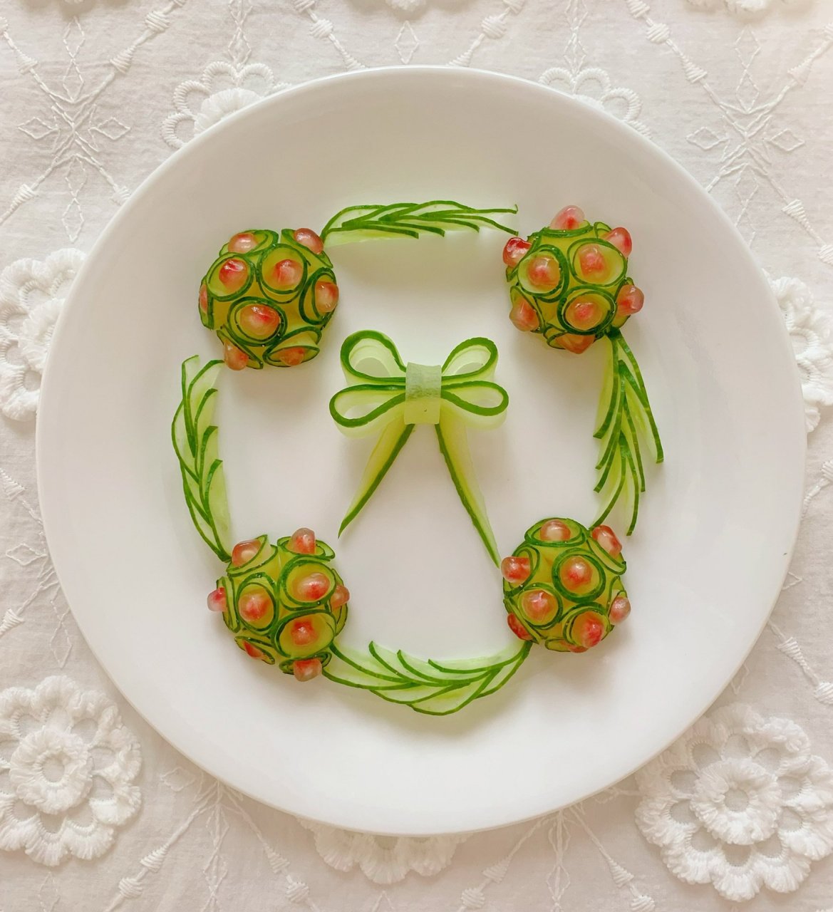 盘饰围边|家宴年夜饭黄瓜仪式感摆盘～91