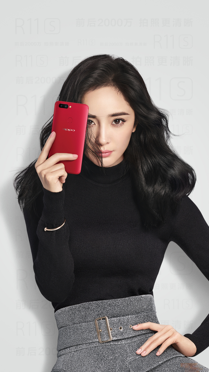 记得杨幂做了好多年oppo手机代言人,oppo r9,r9s等手机的广告都非常