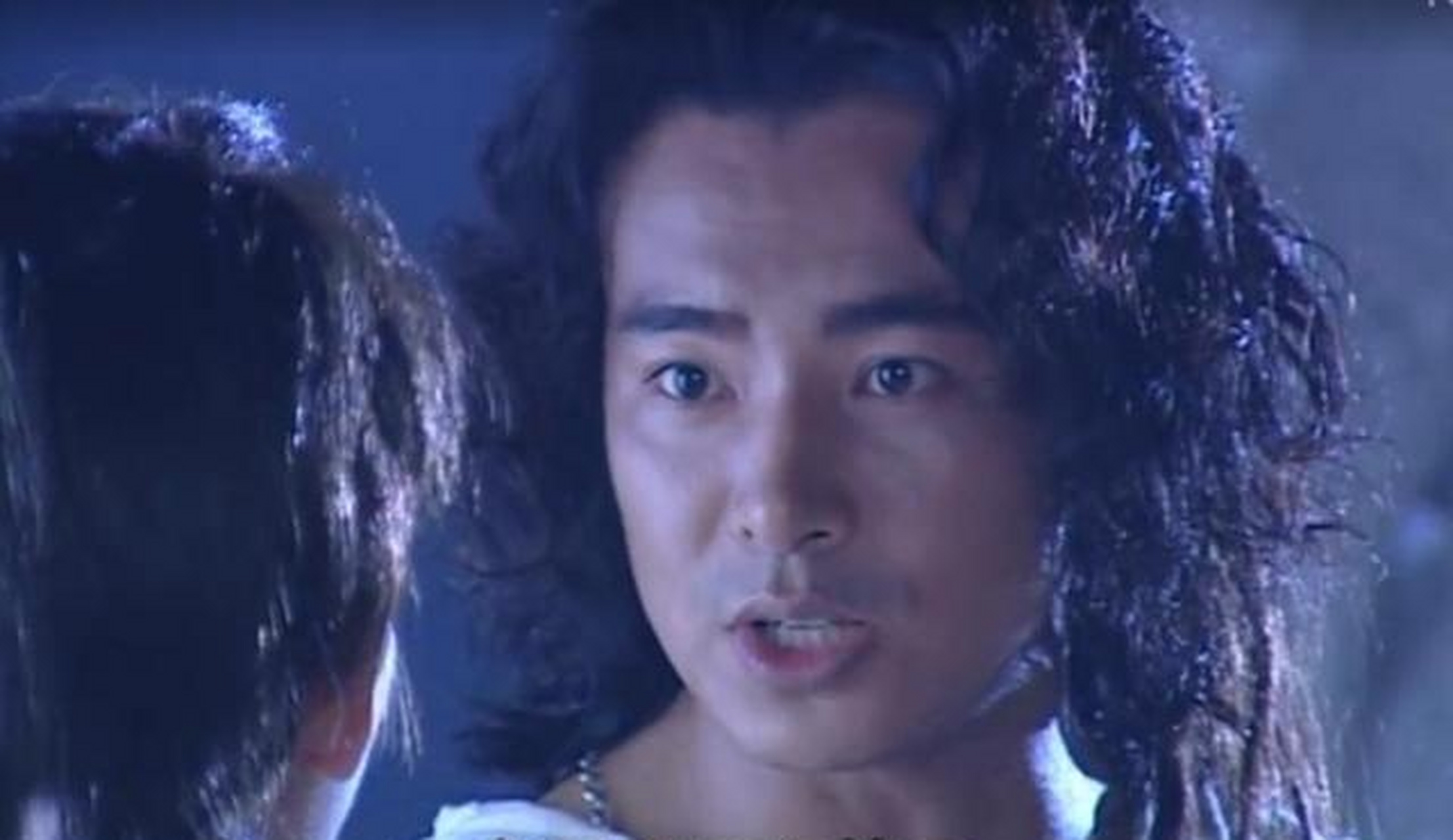 《水月洞天》是由蔡少芬,陈法蓉,于波,杨俊毅,张晋等主演的奇幻武侠剧