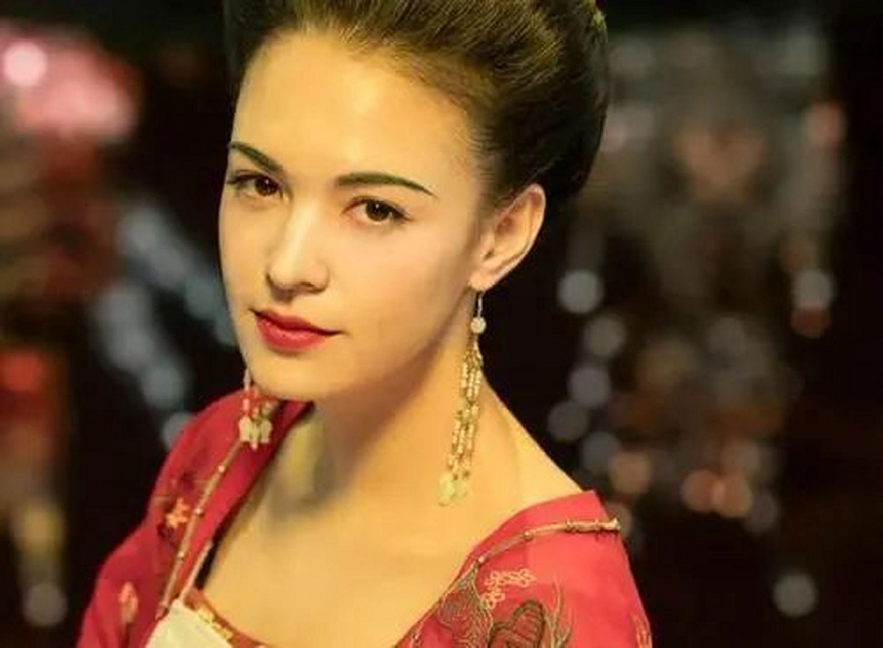 唐玄宗有个叫"李虫娘"的混血女儿,在历史上留下了诸多谜团.