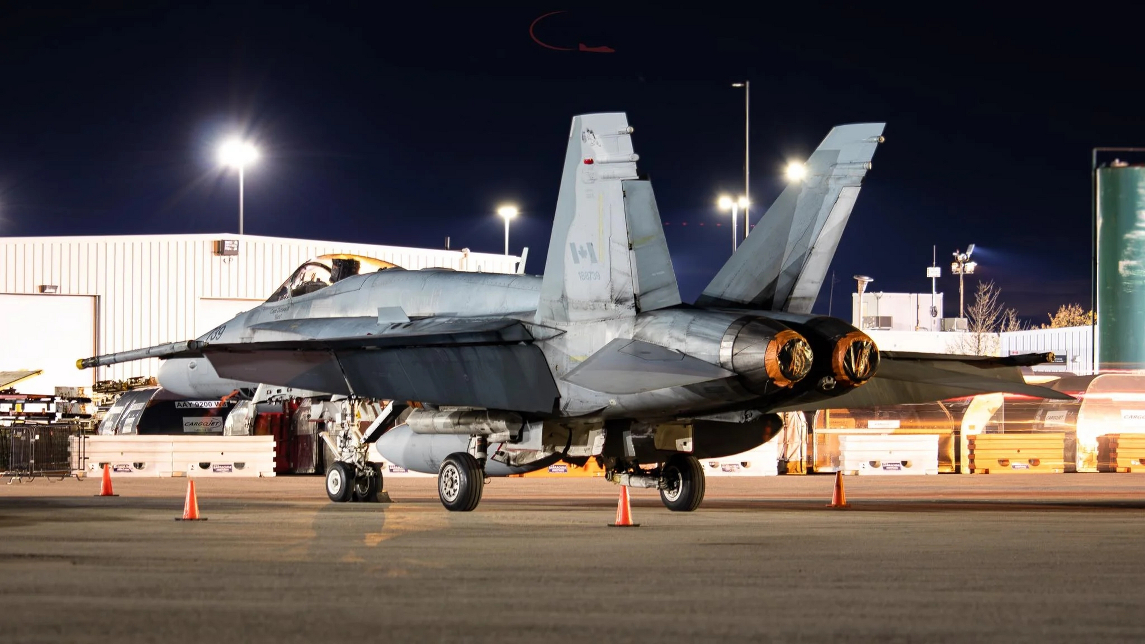 加拿大空軍 cf-18參加 grey cup flyover,以及之後在漢密爾頓 cyhm