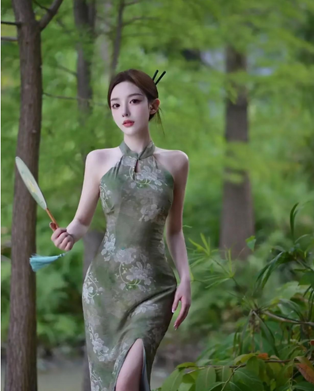 江南水乡古镇美女旗袍秀