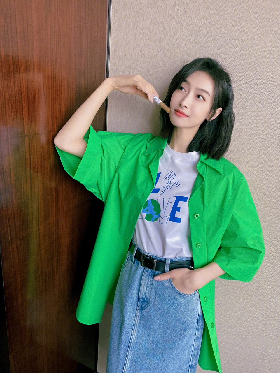 宋茜绿色发型也是很吸引人的!