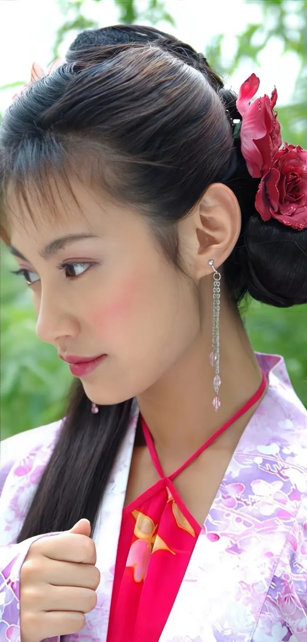 电视剧《小鱼儿与花无缺》中的江玉燕,相信是很多人的童年记忆.