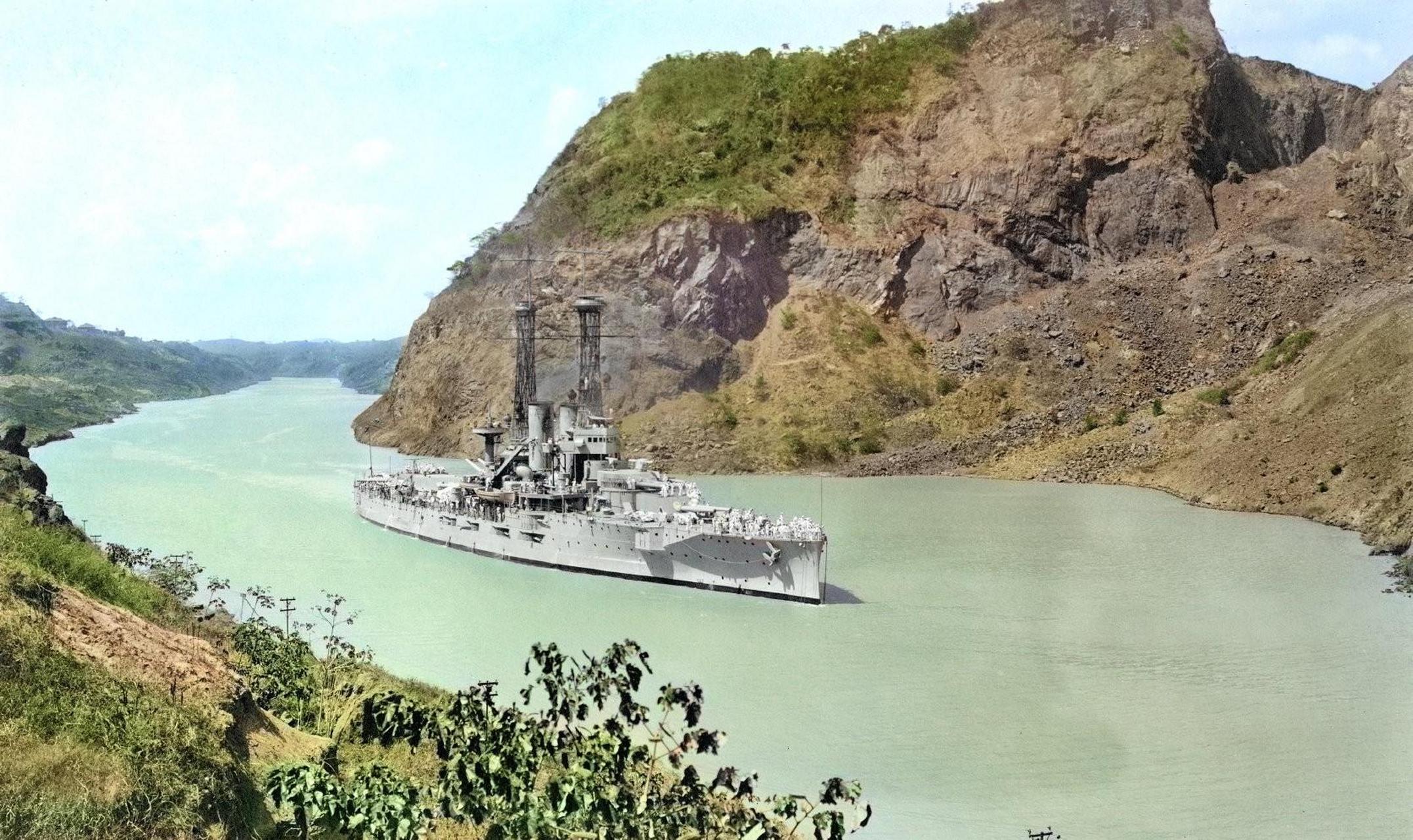 领动计划# 1923年2月15日bb-31犹他号战列舰通过巴拿马运河