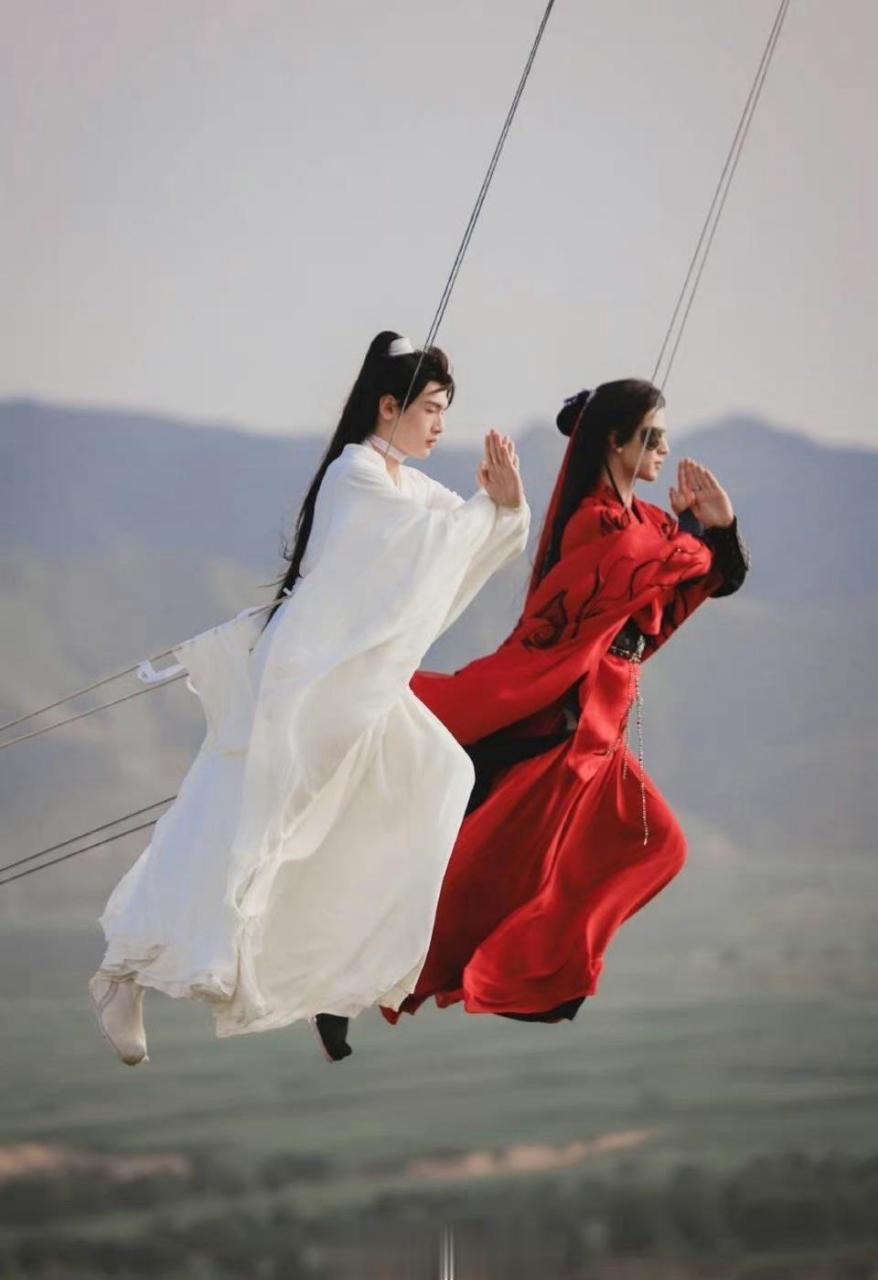 张凌赫还是很贴花城的吧?假设不是翟潇闻 而是鹿晗和张凌赫 ok吗?