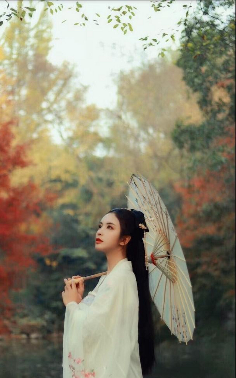 几年前跟朋友玩"无情对",我以"宋教仁"出句,求上联;结果发现不少名人