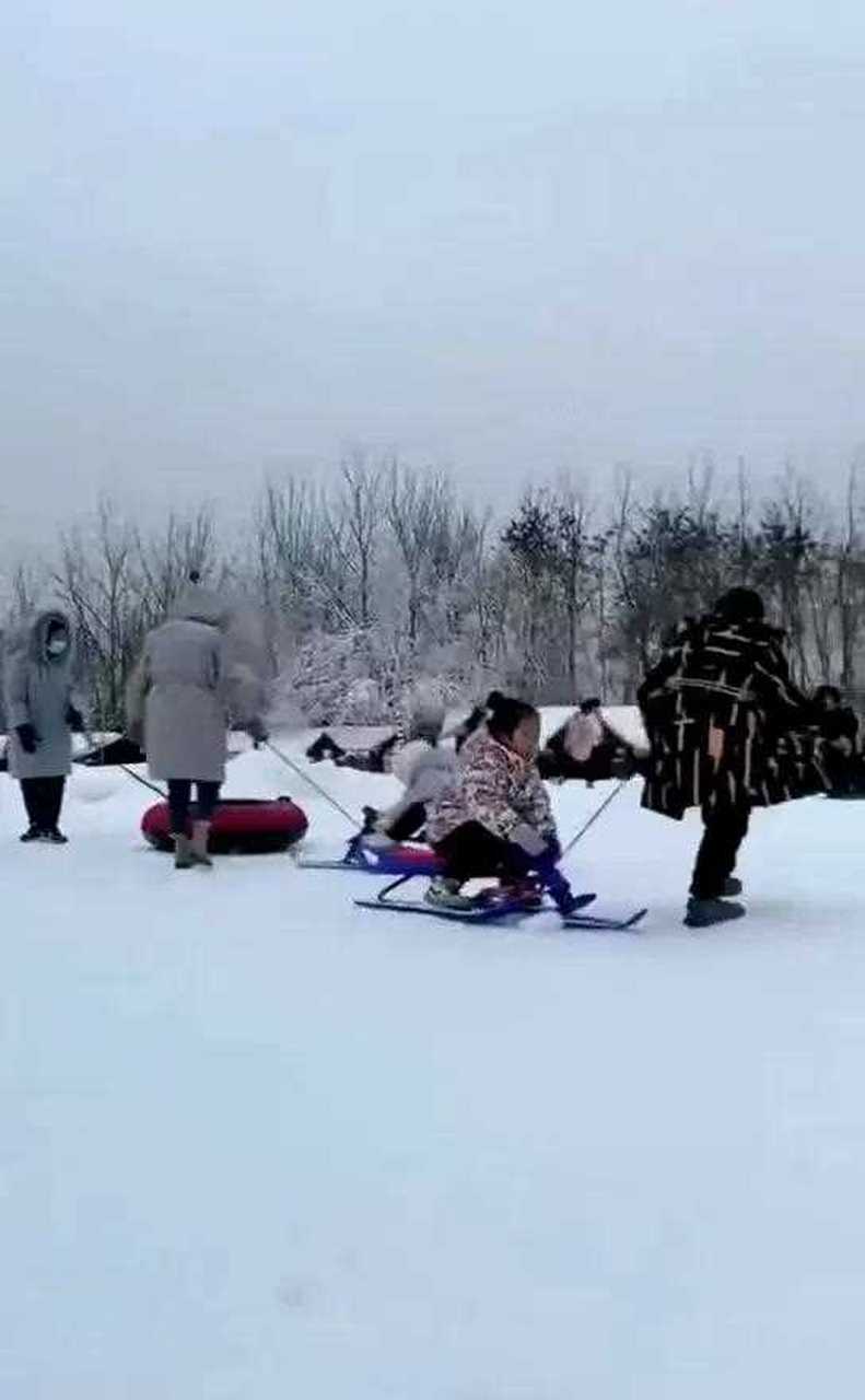 赵王欢乐城滑雪图片