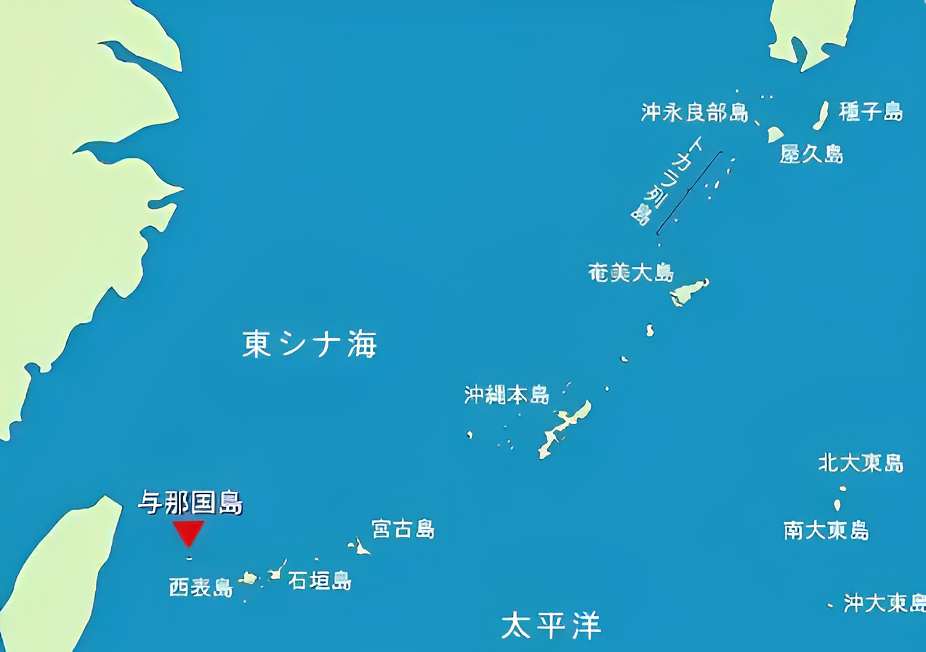 这张照片是1875年的两个琉球老人.