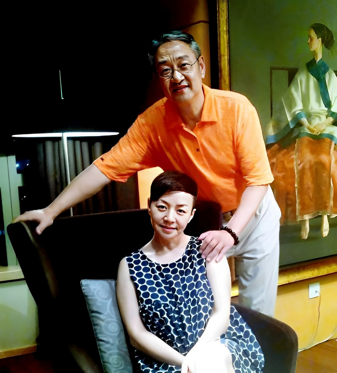 赵玉吉对结婚一年多的宋丹丹说:"除了你和我老婆,我这辈子还没跟别的