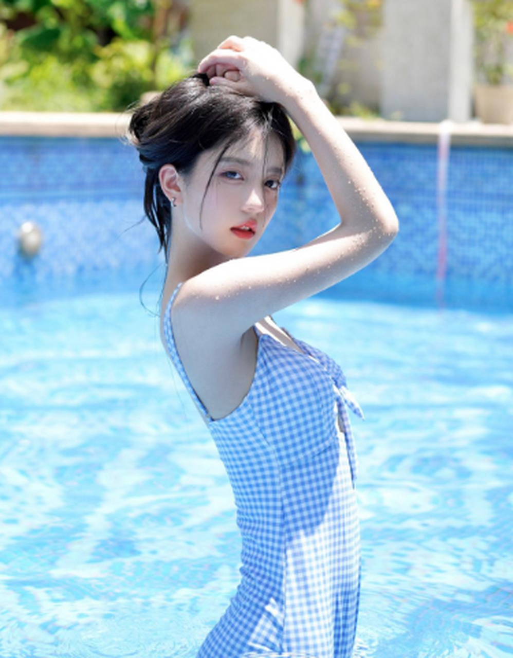 喜欢游泳的美女 #美女