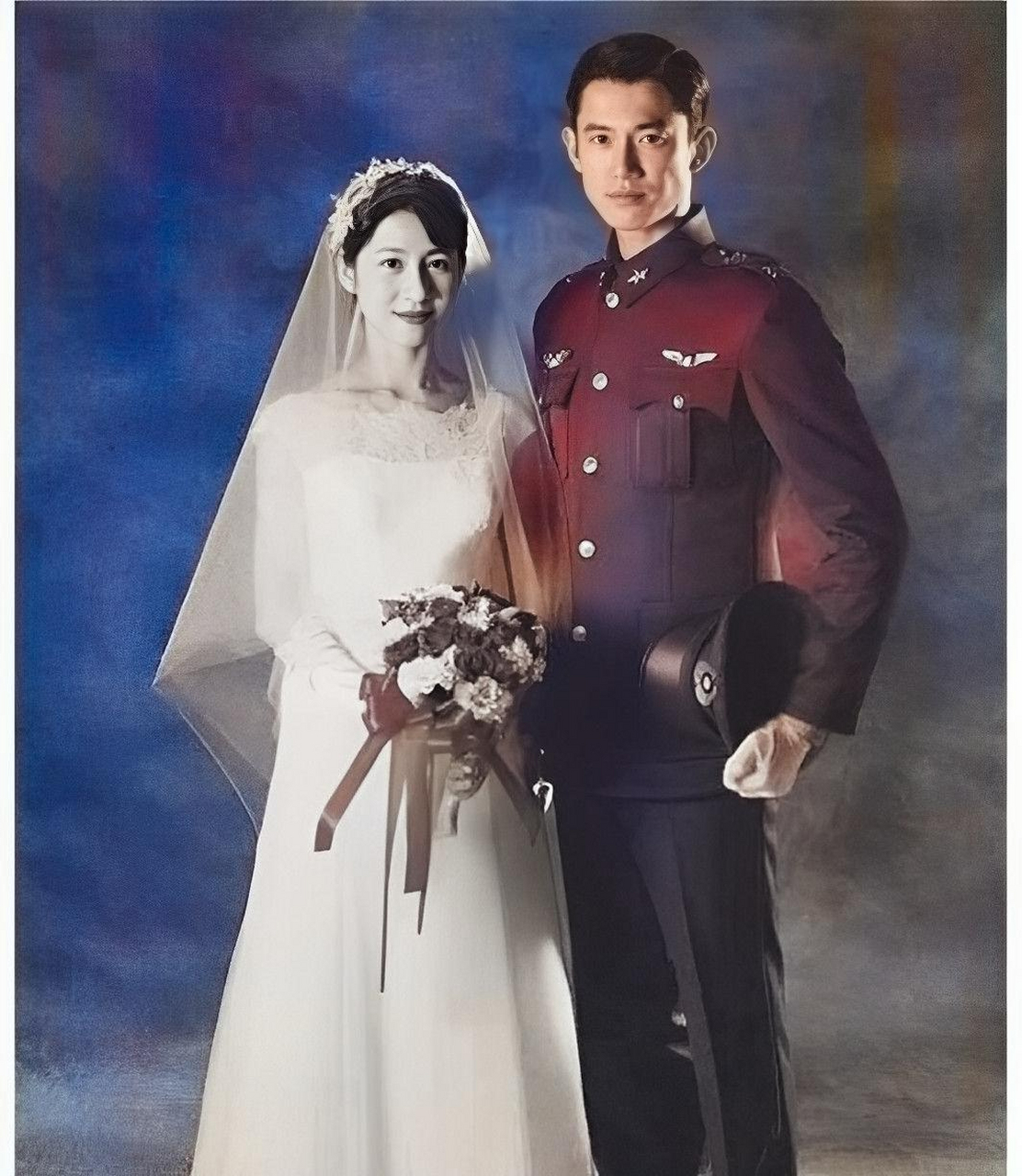 王璐璐的爱情故事  陈怀民是国军飞行员,1938年武汉空战打响,他废上