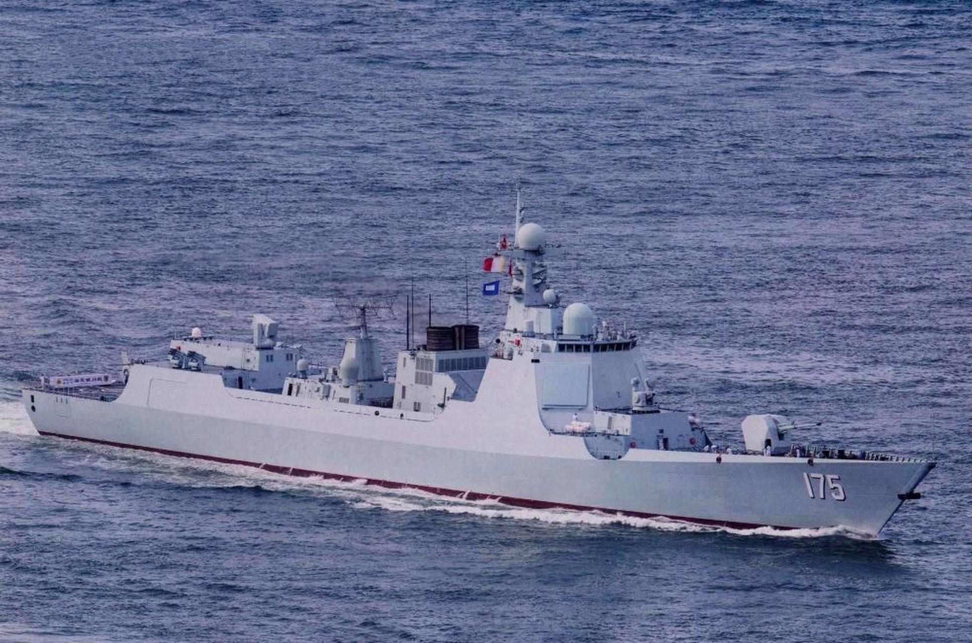 今天我要跟大家分享一下我的新发现——054护卫舰!