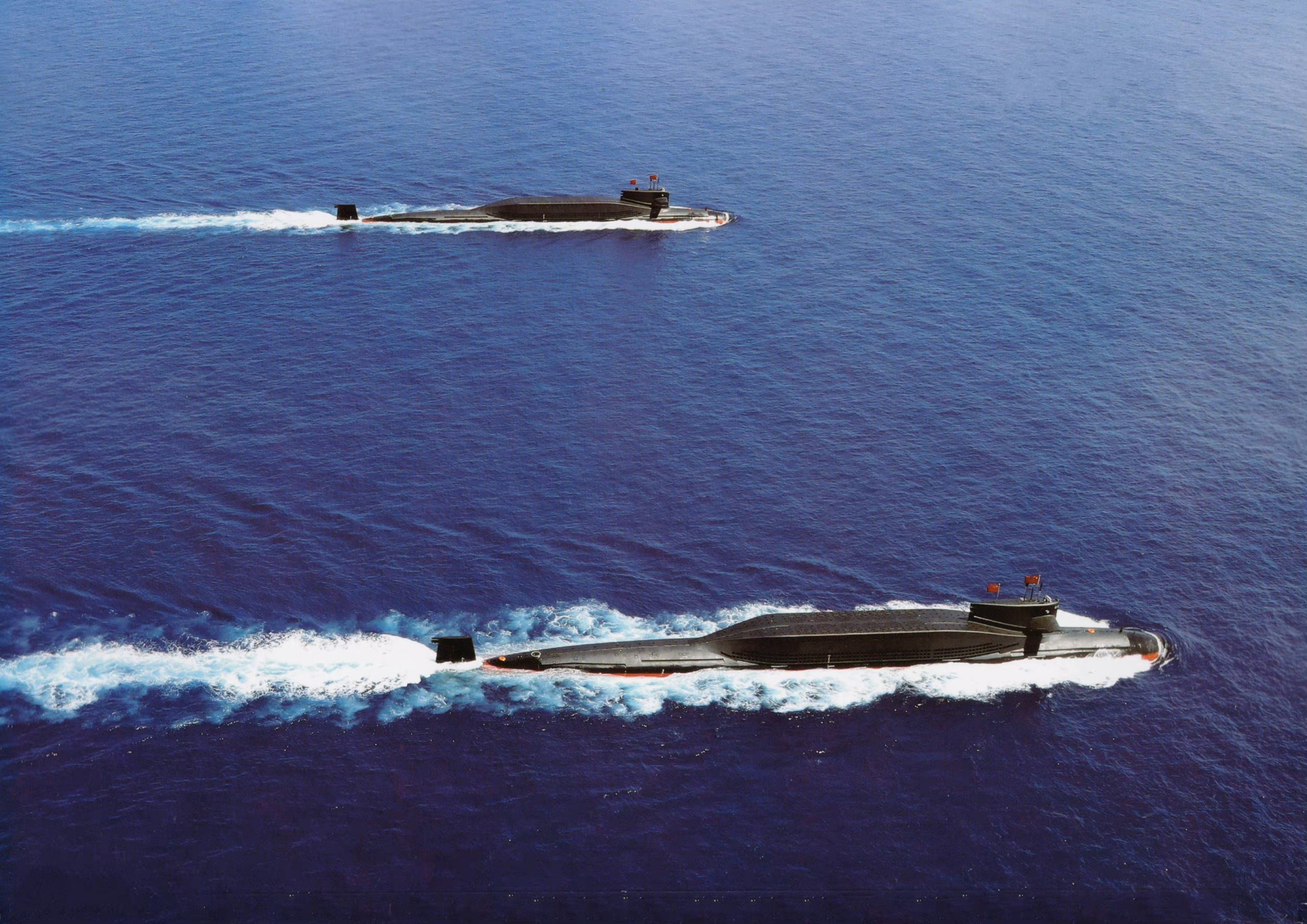 美国海军的俄亥俄级弹道导弹核潜艇,我国海军的094型弹道导弹核潜艇