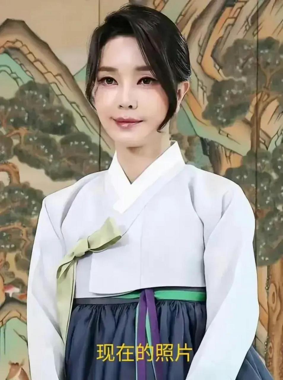 韩国第一夫人金建希不同时期的照片.