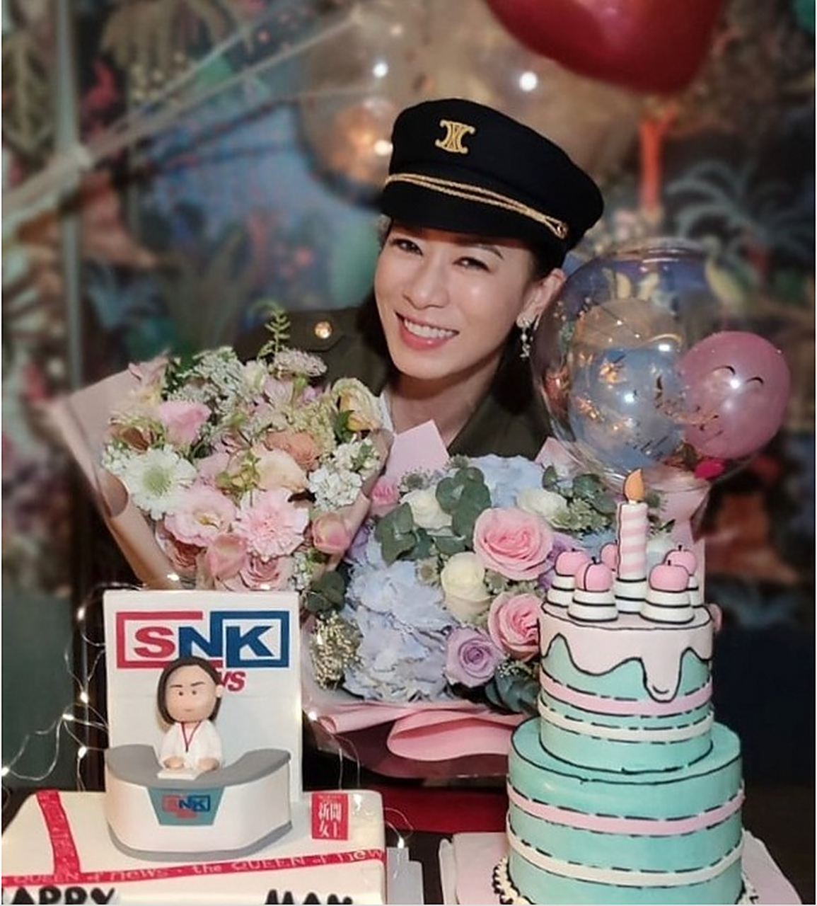 相片中看出很多人帮姐姐庆祝生日 幸福呀 #佘诗曼回归tvb