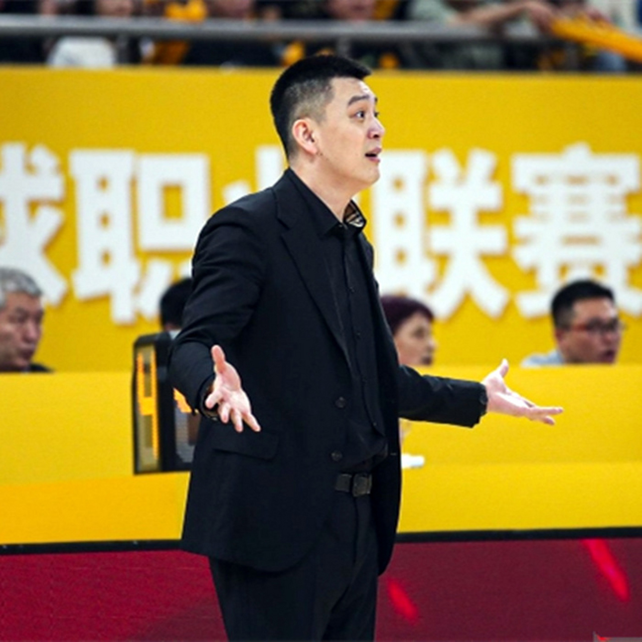 杨鸣新职务确定#     根据国内媒体消息,前cba辽宁本钢主帅杨鸣加盟