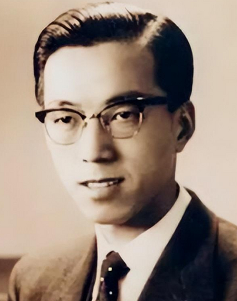 彭洁清写信中央,请求彻查杀害丈夫姚桐斌的凶手,中央批示:同意!