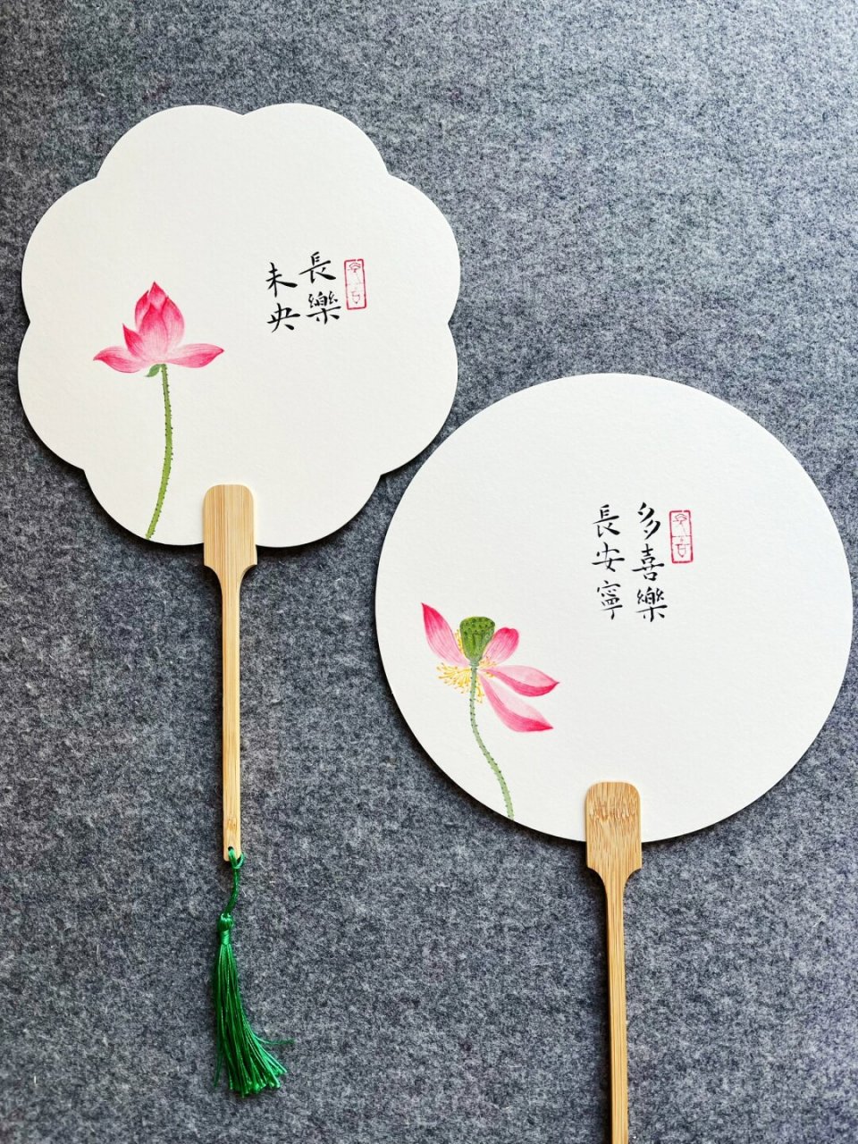 又两把荷花扇,双面国画书法扇子团扇  端午节快乐,在这个充满欢乐和