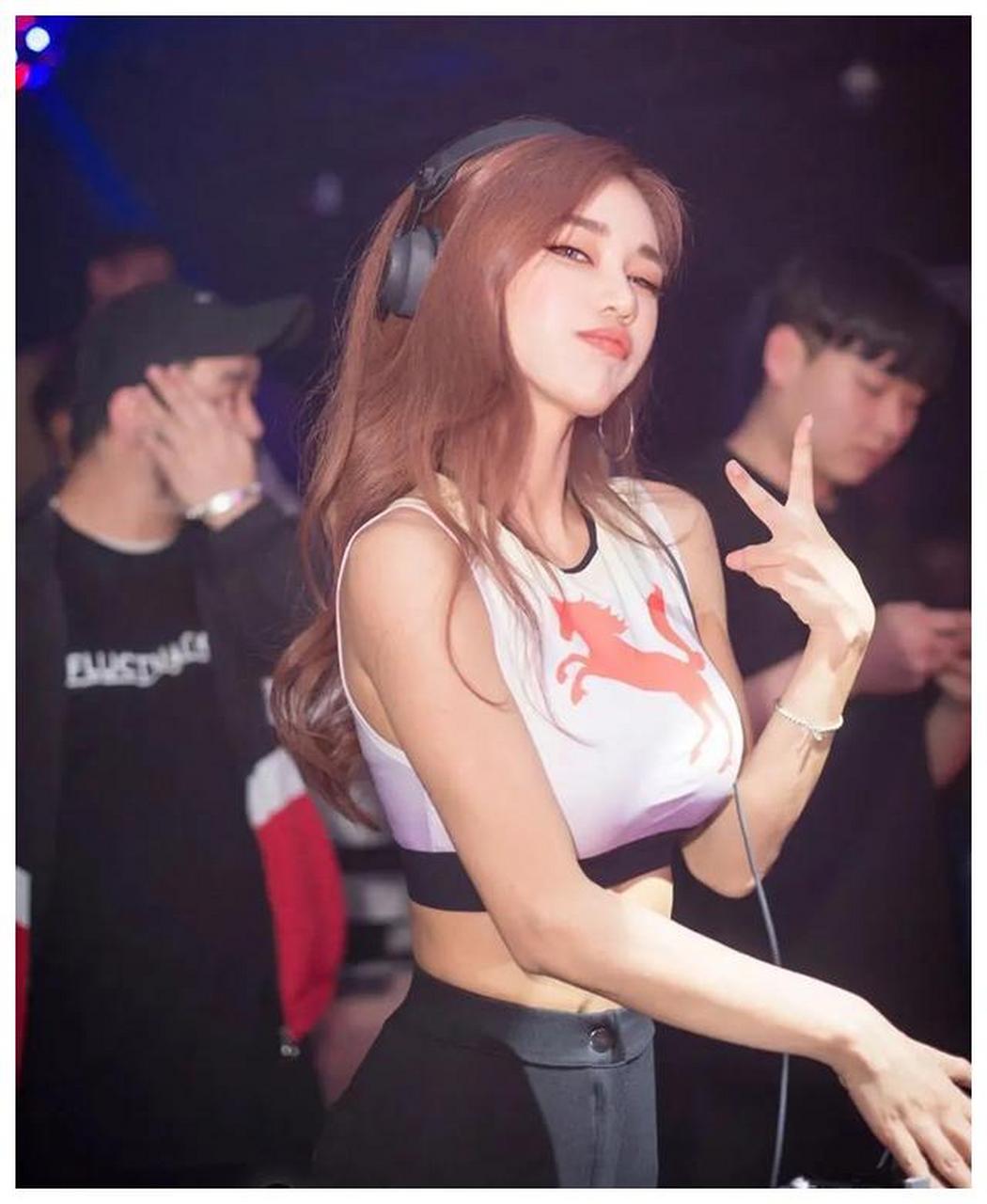 韩国第一女DJ 写真图片