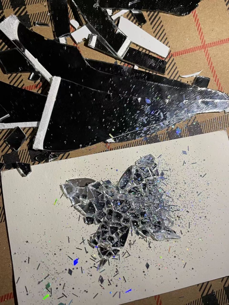 镜子碎了怎么办,不要扔,可以继续发光发热