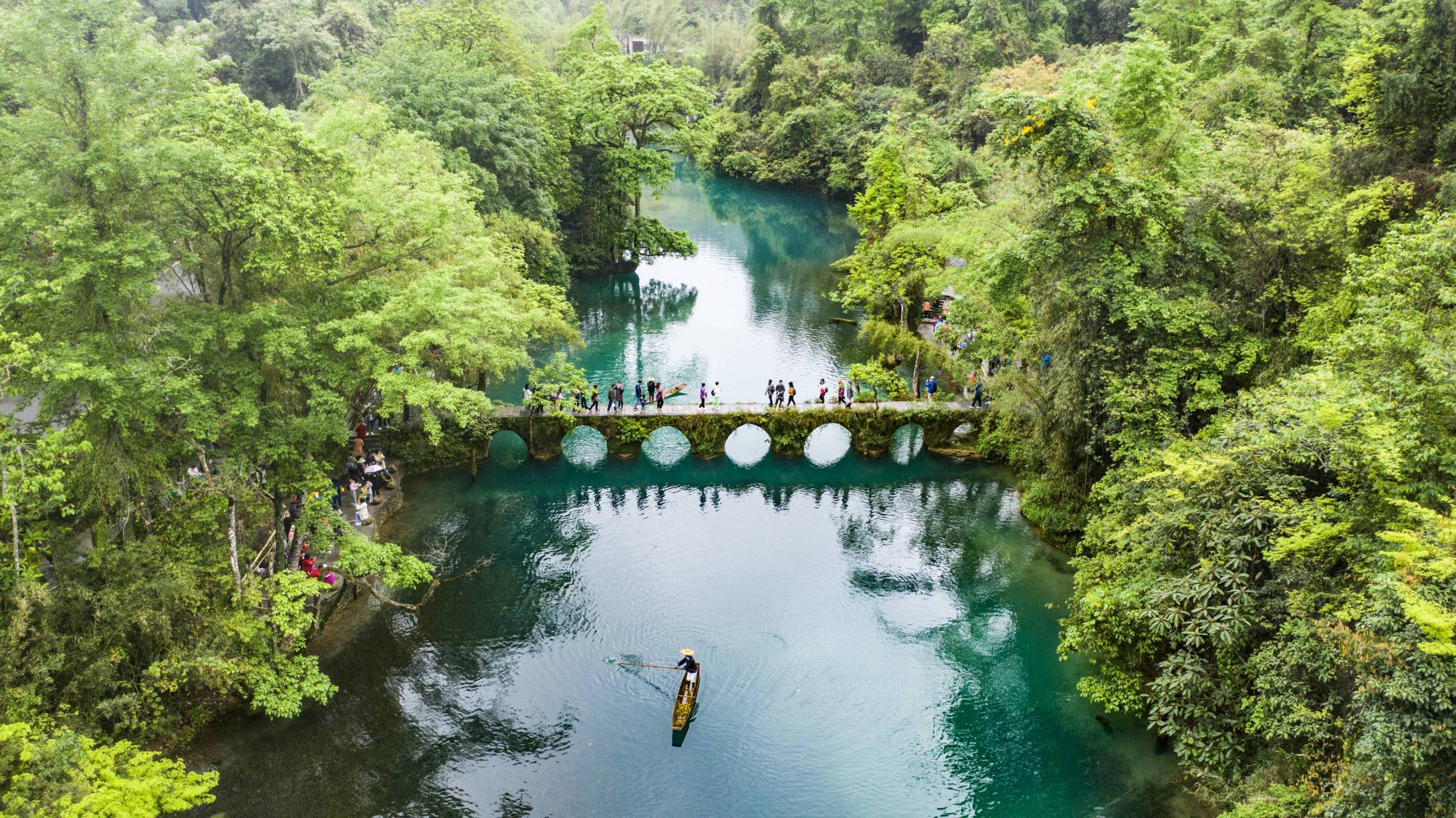 山川毓秀图片