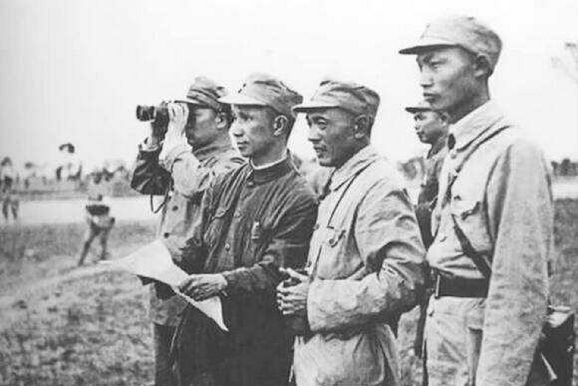 粟裕建议发动准海战役  1948年秋,粟裕,谭震林,许世友,宋时轮等领导