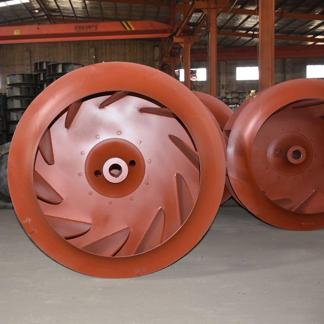 离心风机叶轮是离心风机重要组成部分之一,是离心风机造成工作压力