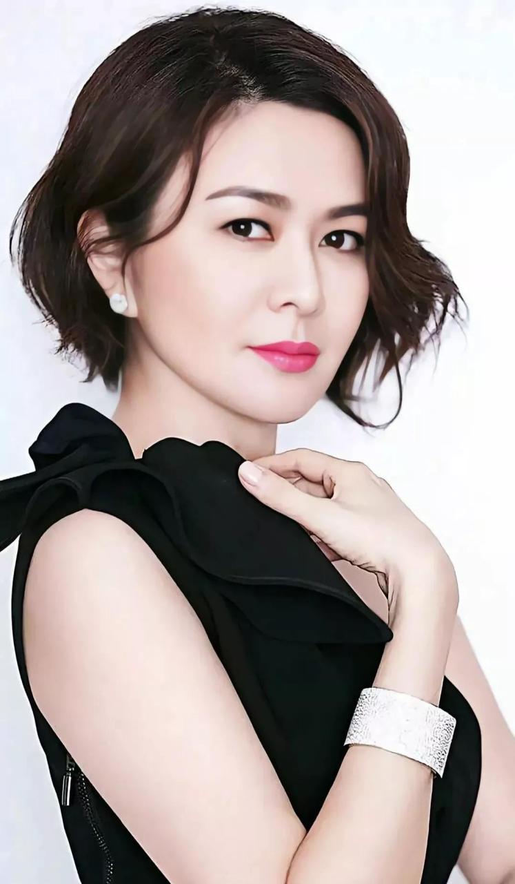 美女明星关之琳高清壁纸美图,优雅性感,风姿迷人 美女明星关之琳高清