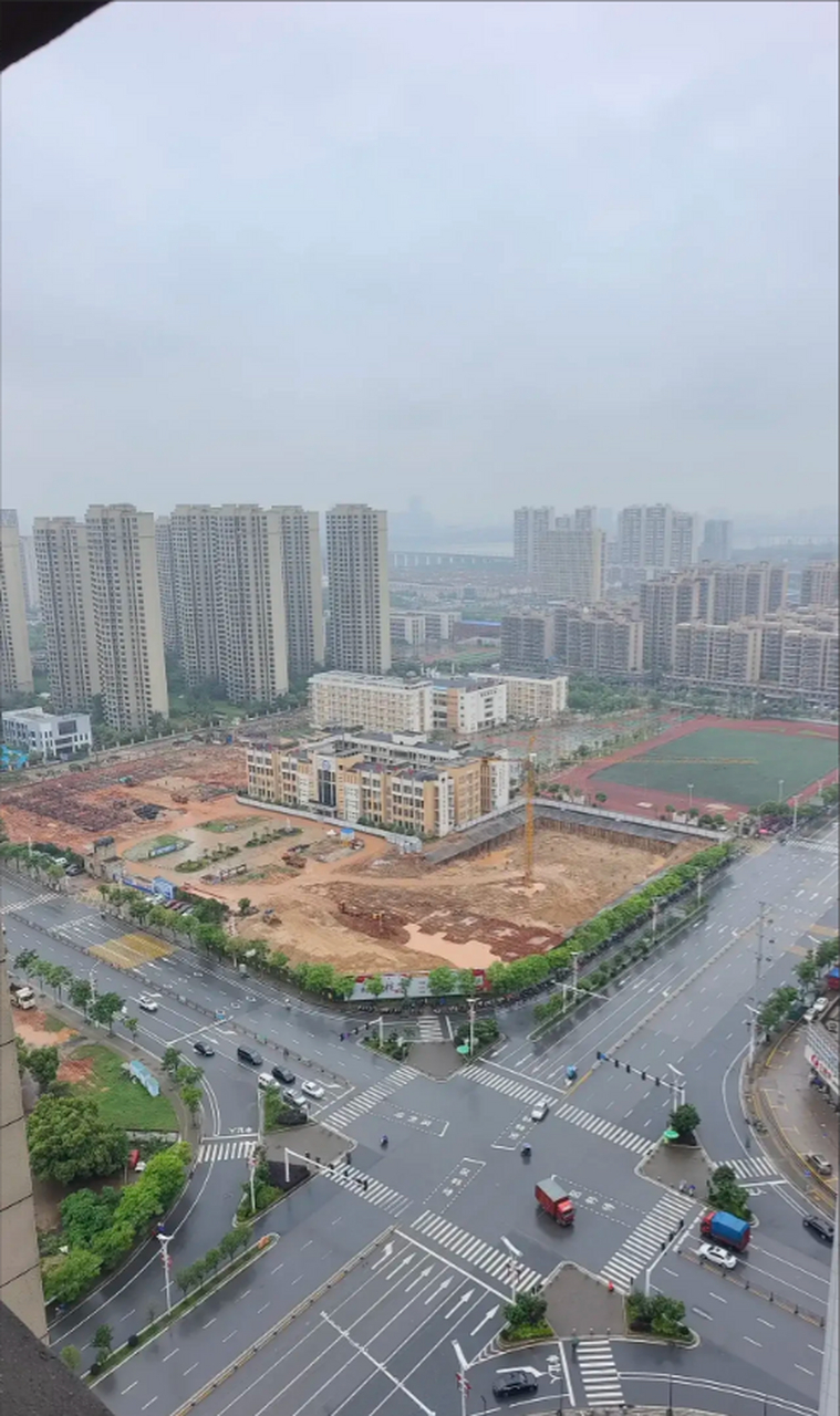 未来,南昌县象湖滨江将为南昌城市发展和经济建设注入新的活力.