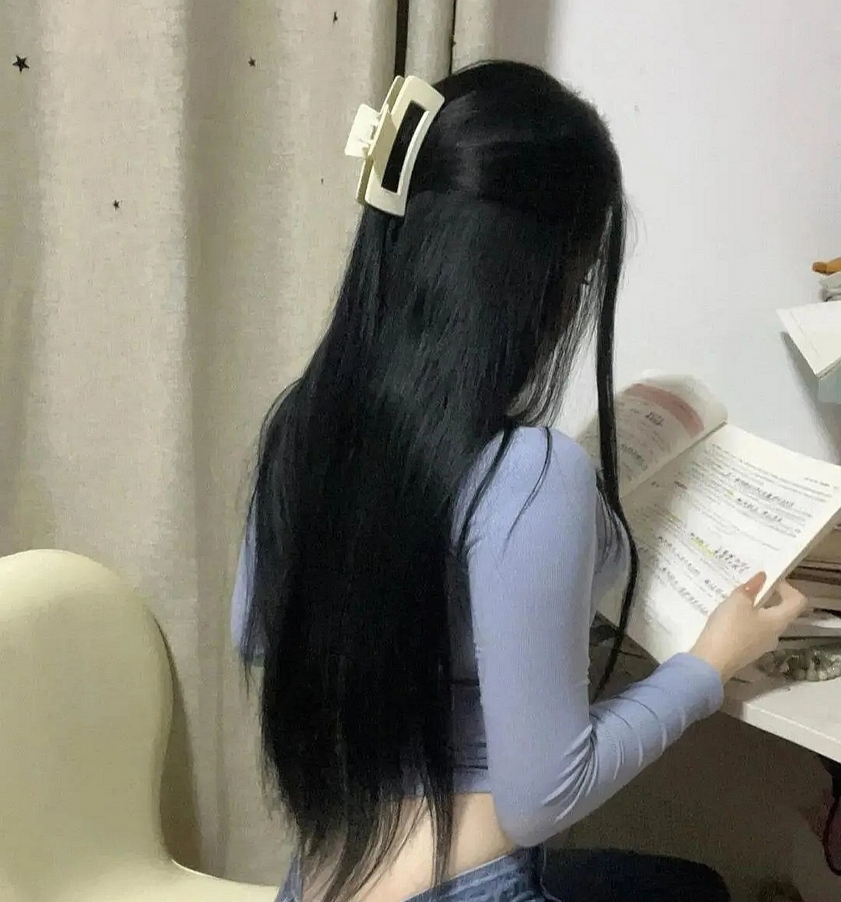 绝美的背影更有杀伤力