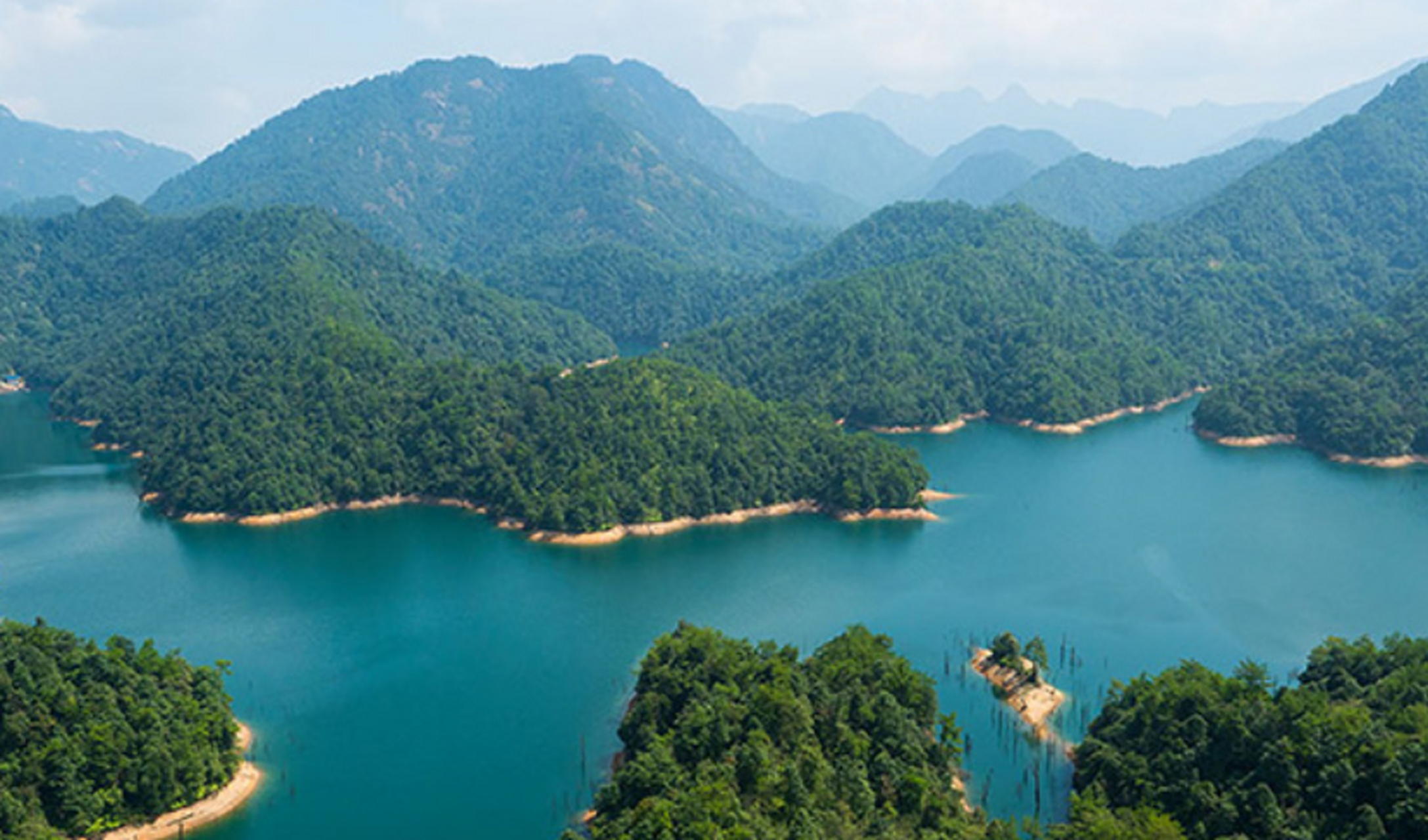 去过的人都觉得不错 1,大茅山风景名胜区 2,德兴凤凰湖水利风景区