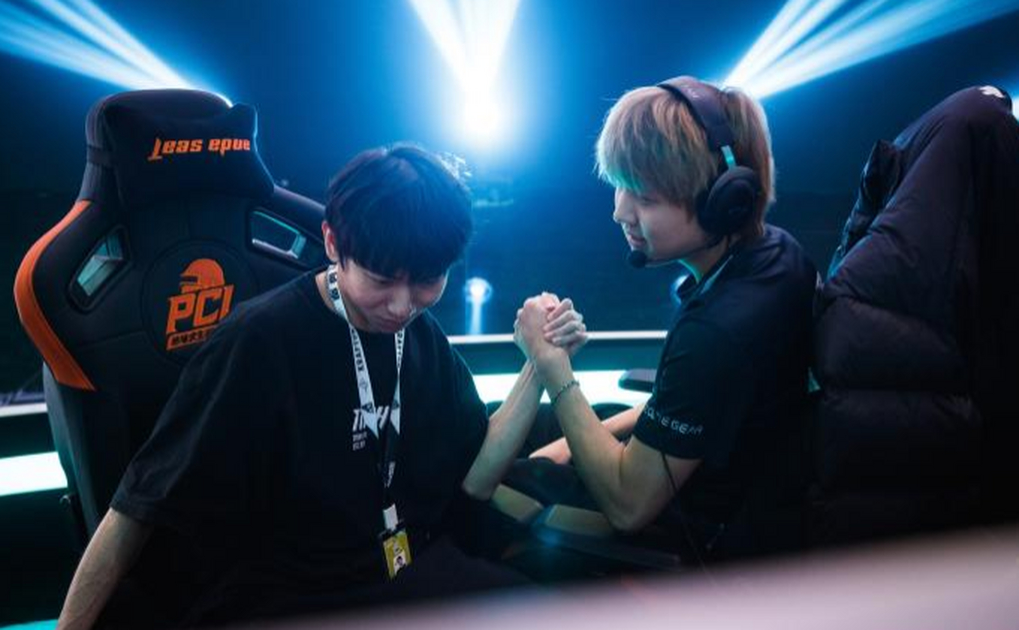 绝地求生虎牙天命杯小组赛阶段已经正式结束,整个过程还是比较精彩了