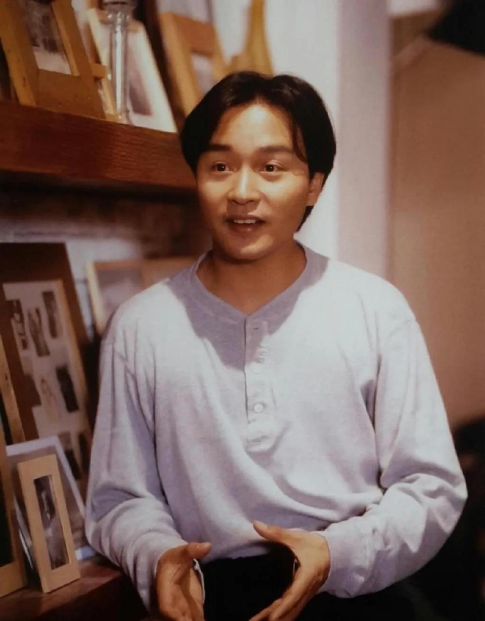 百家号星火计划# 我也要看顾家明 [笑] 《金枝玉叶》张国荣现场拍摄