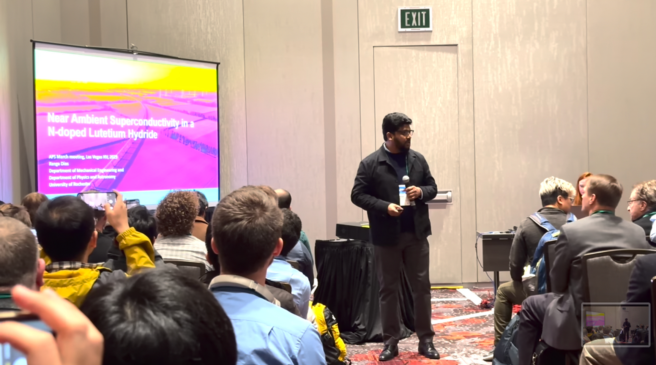 近日,美国罗切斯特大学科学家range dias 领衔的团队声称,该团队研发