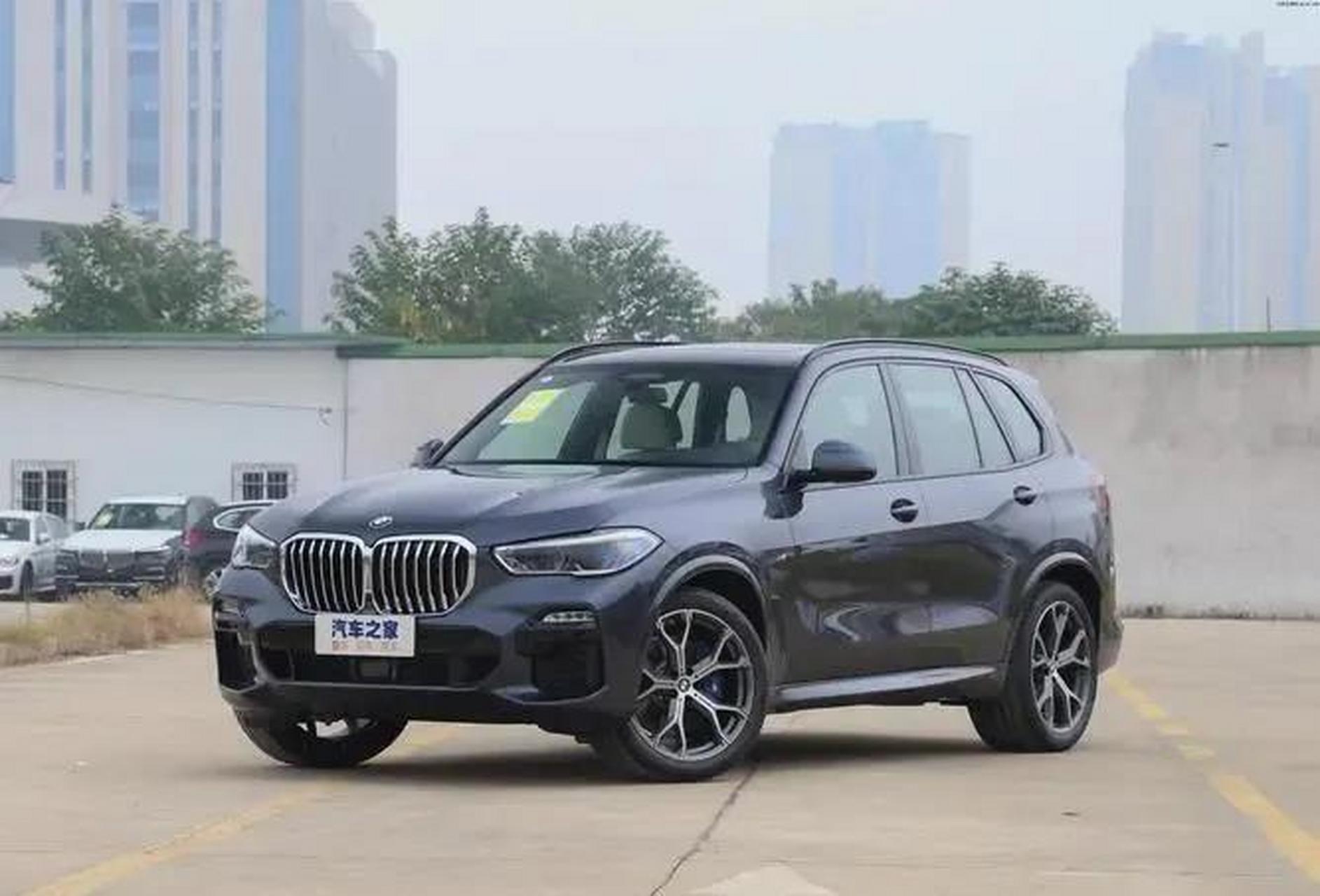 如果2023款奔驰glc300落地价50万,22款宝马x52.