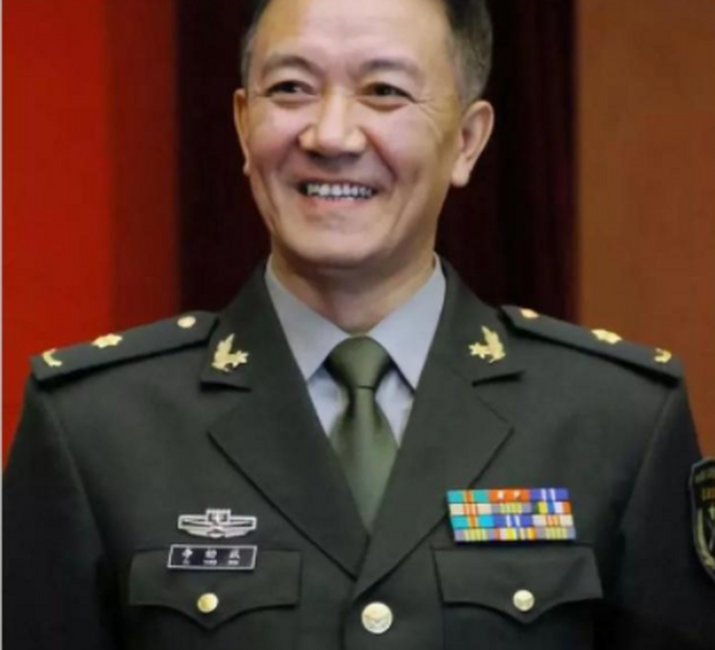 文职少将是什么?真有所谓的文职将军吗?