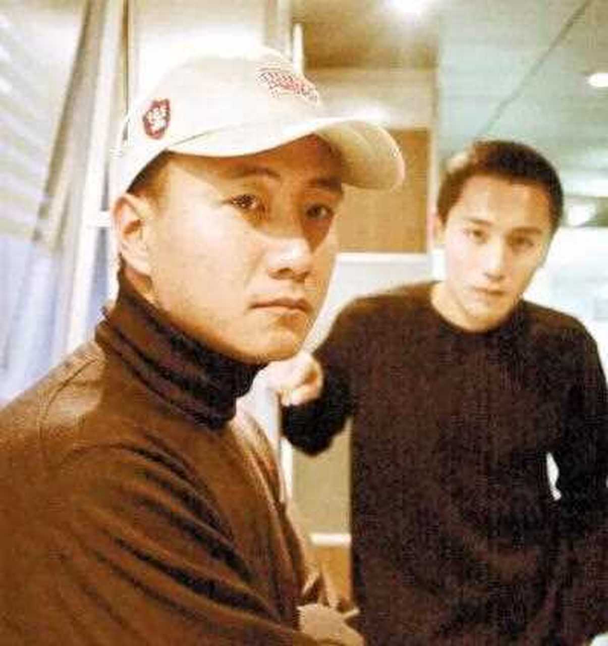 前阵子,胡军和刘烨一起出现在某红毯上,进而引发了大家的回忆杀,网友