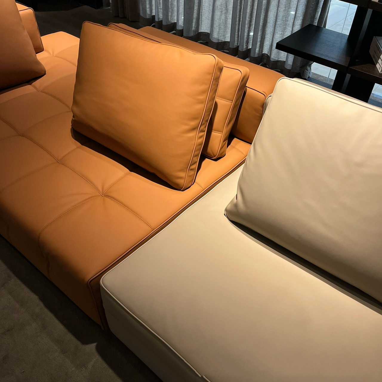 moda loft 意式极简新款沙发	 "出品:moda loft 材质:进口头层牛皮