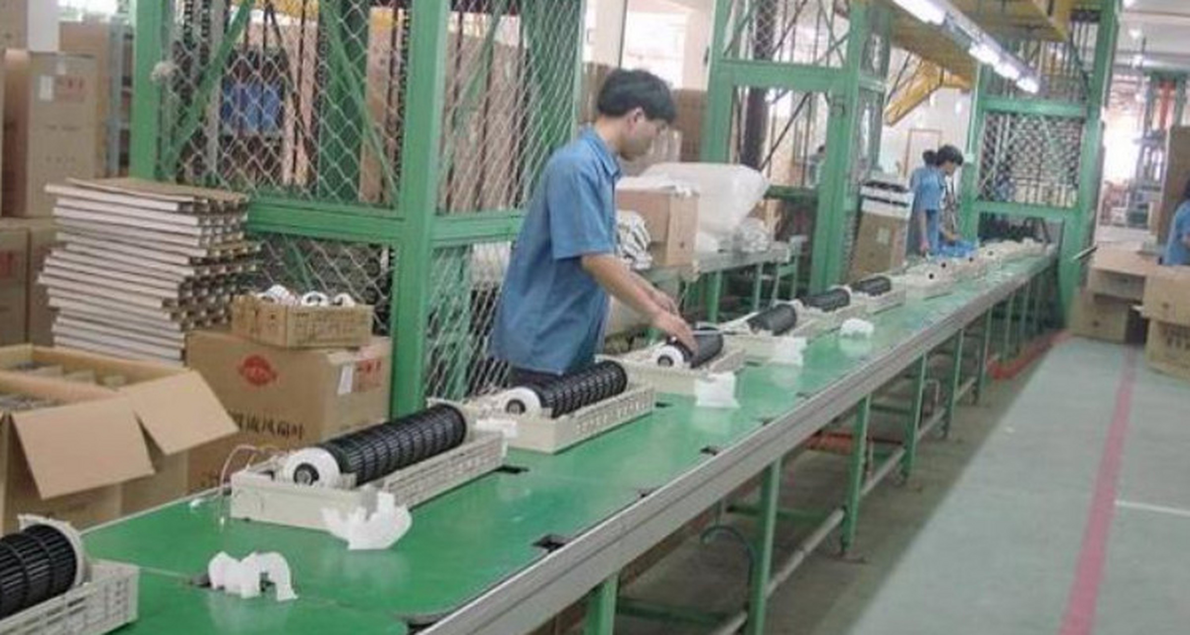 塑胶厂是一家致力于塑料制品生产和加工的企业.