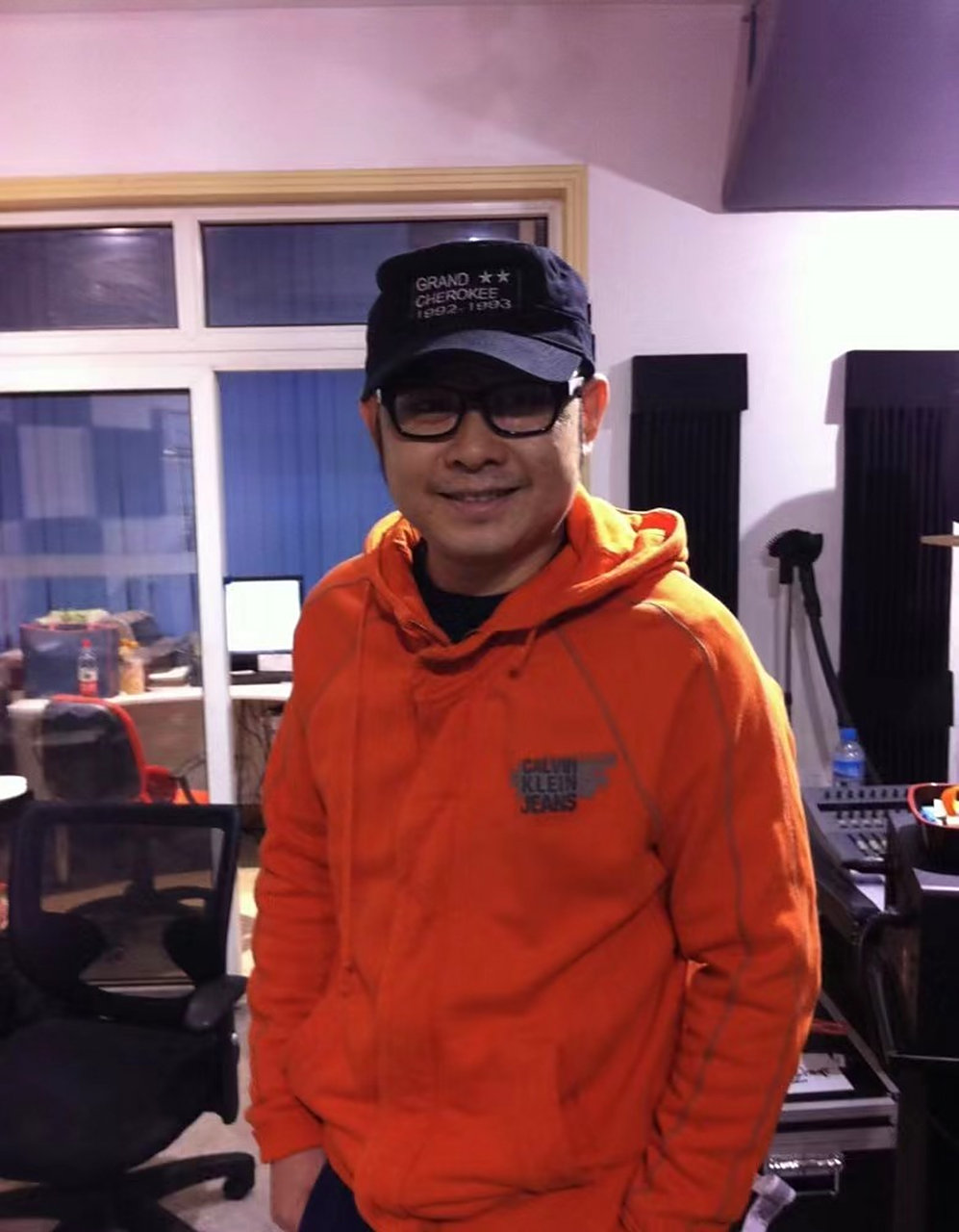 刀郎浅谈戴帽子的原因.