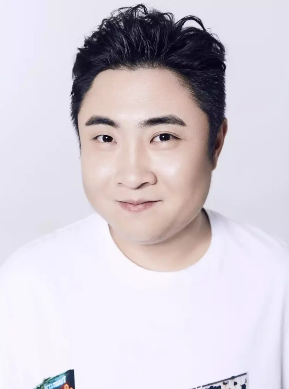 演员乔杉:这辈子最大的幸运,就是娶摆地摊养活自己的妻子