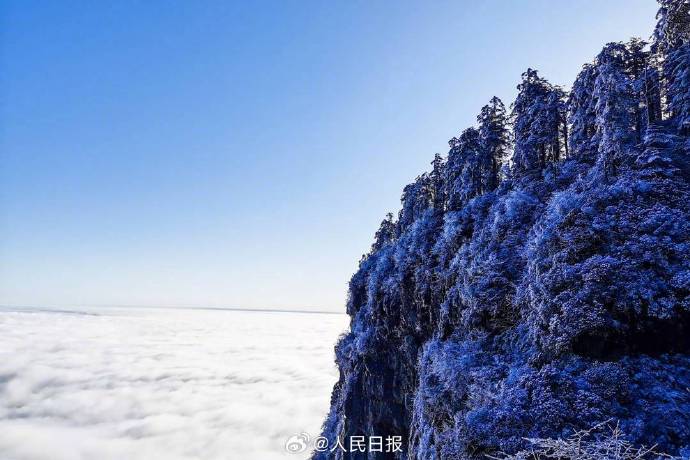 雪后的四川瓦屋山银装素裹 今天