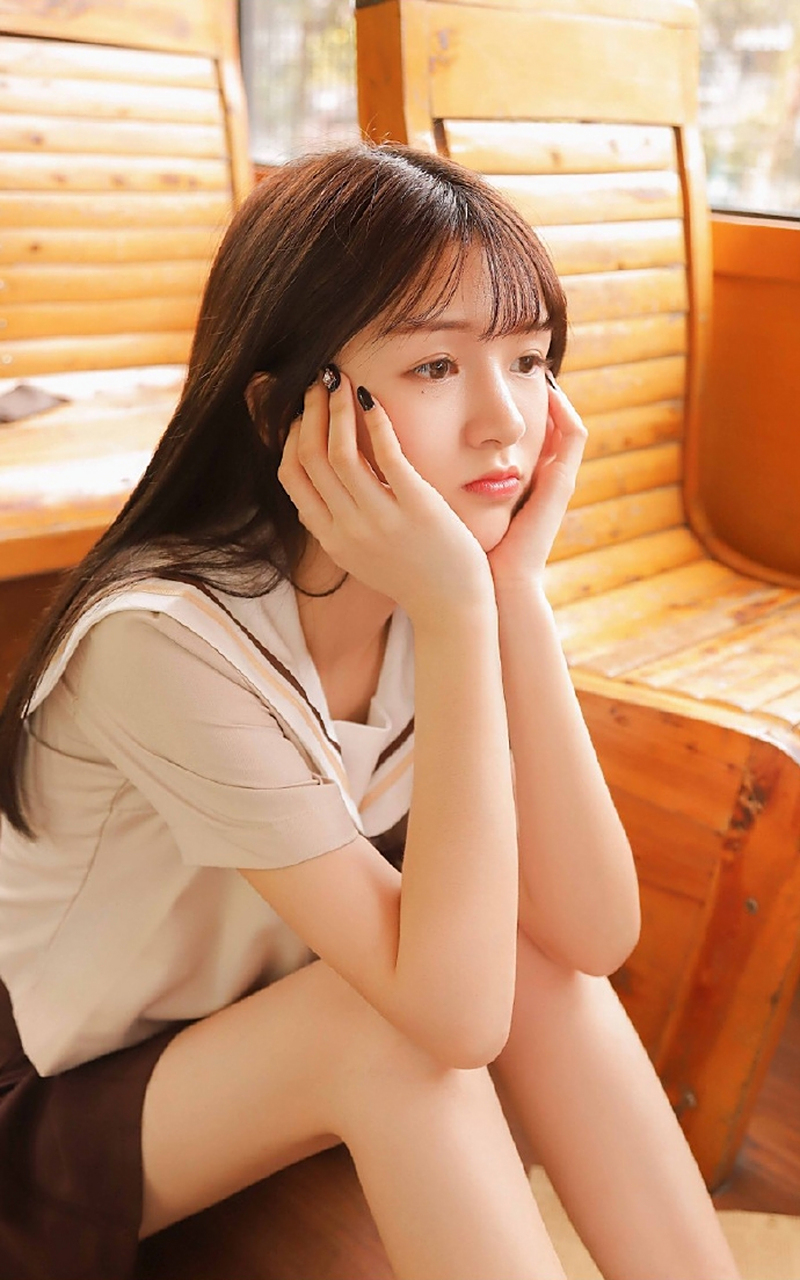 清纯可爱的校服mm长发好温柔 清纯小美女一袭百褶裙配校服上衣,蝴蝶结